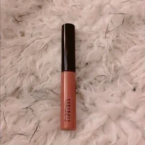 Mini MAC Lipglass In Lovechild